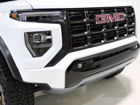 Used 2023 GMC Canyon AT4X image 27