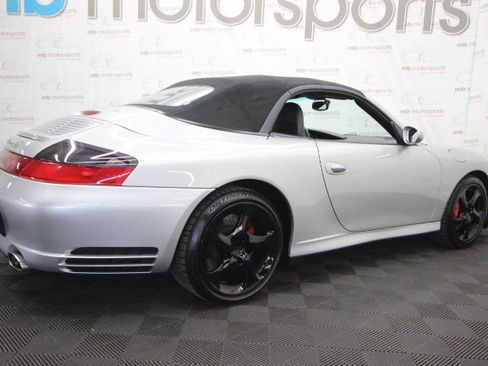 Used 2004 Porsche 911 Carrera 4S image 9