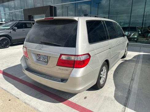 Used 2005 Honda Odyssey EX image 7