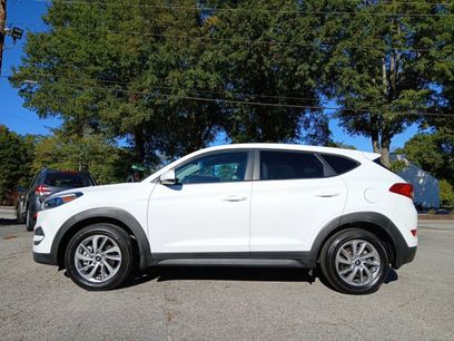 Used 2018 Hyundai Tucson SE w/ Cargo Package