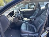 Used 2017 Volkswagen Jetta SE image 5