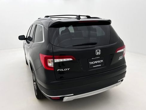 Used 2020 Honda Pilot Touring image 11