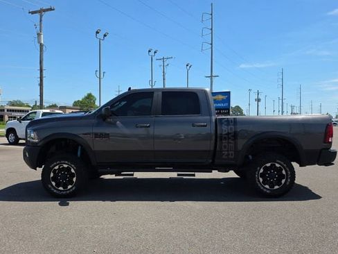 Used 2018 RAM 2500 Power Wagon AWD/4WD image 2
