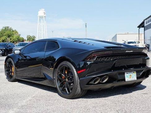 Used 2018 Lamborghini Huracan LP 610-4 AWD/4WD image 6