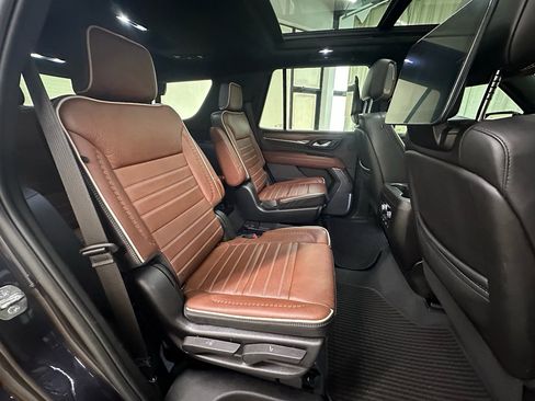 Certified 2023 GMC Yukon Denali Ultimate image 21