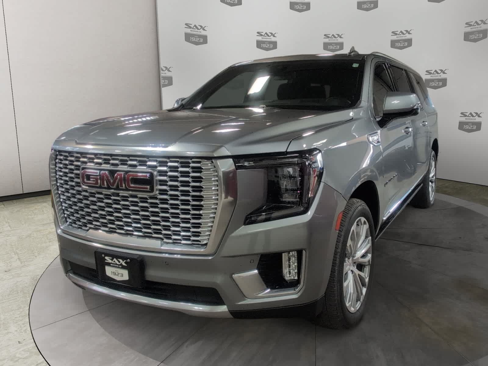 Used 2023 GMC Yukon XL Denali w/ Max Trailering Package AWD/4WD image 7