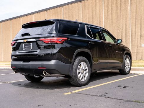 Certified 2024 Chevrolet Traverse LS AWD/4WD image 9