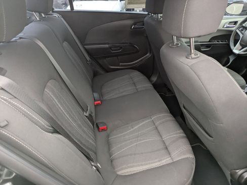 Used 2019 Chevrolet Sonic LT image 25
