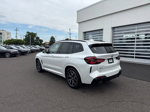 Used 2024 BMW X3 xDrive30i w/ Premium Package w/ZPA AWD/4WD image 3