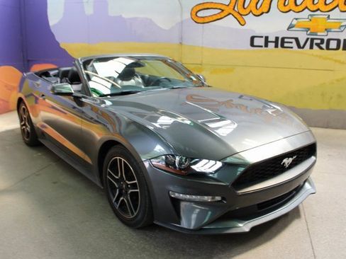 Used 2020 Ford Mustang Premium image 30