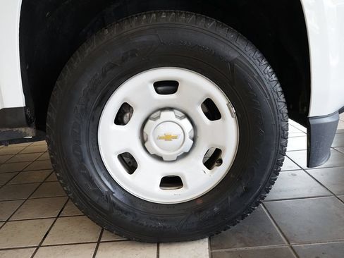 Used 2020 Chevrolet Colorado W/T RWD image 45