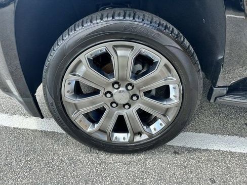 Used 2019 GMC Yukon SLT w/ Open Road Package image 8