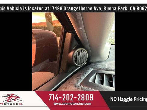 Used 2015 Toyota Corolla S FWD image 35