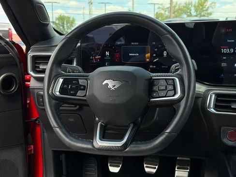 Used 2025 Ford Mustang GT Premium RWD image 11