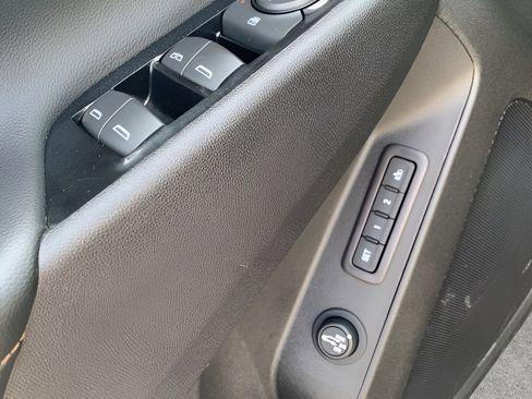 Certified 2022 Chevrolet Equinox Premier AWD/4WD image 12