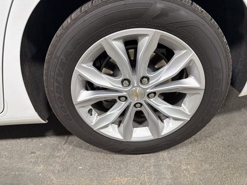 Used 2023 Chevrolet Malibu LT w/ Driver Confidence Package FWD image 42