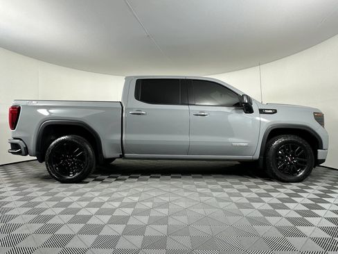 Used 2024 GMC Sierra 1500 Elevation AWD/4WD image 7