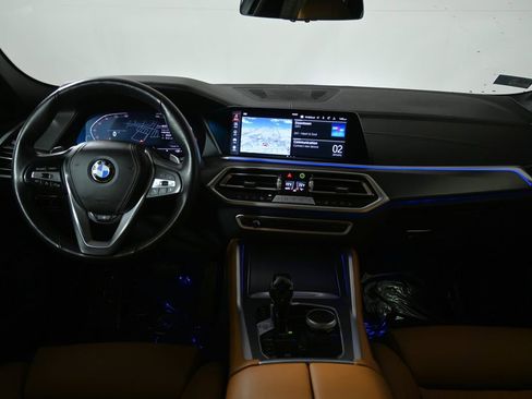 Used 2023 BMW X6 xDrive40i w/ Premium Package image 16
