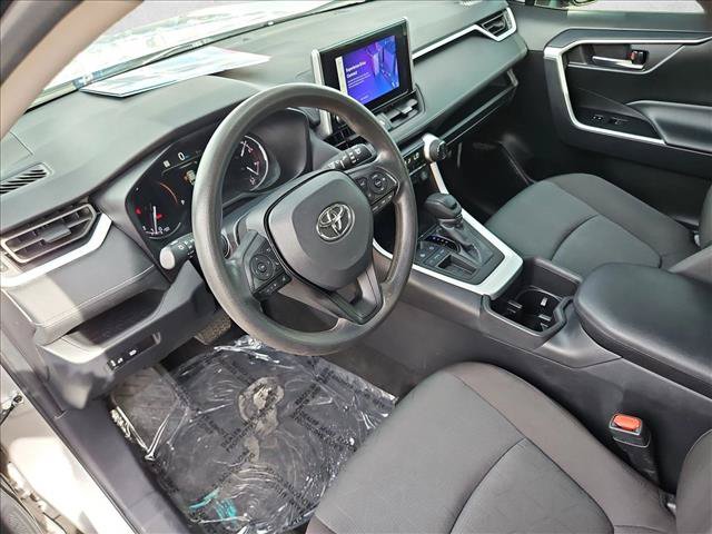 Used 2024 Toyota RAV4 XLE FWD image 12