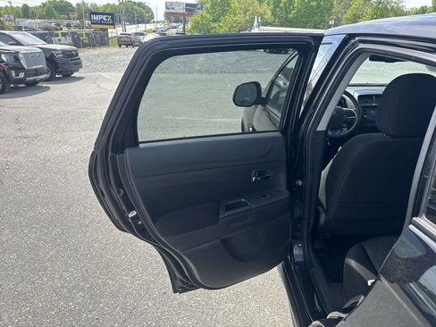 Used 2024 Mitsubishi Outlander Sport AWD image 23