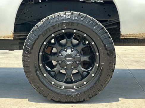 Used 2012 Ford F250 XL w/ PWR Equipment Group AWD/4WD image 12