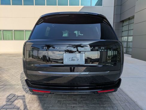 New 2026 Land Rover Range Rover Long Wheelbase SE image 5