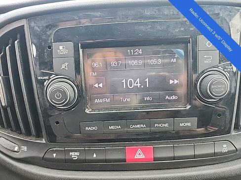 Used 2021 RAM ProMaster City Tradesman w/ Window Group 09 image 4