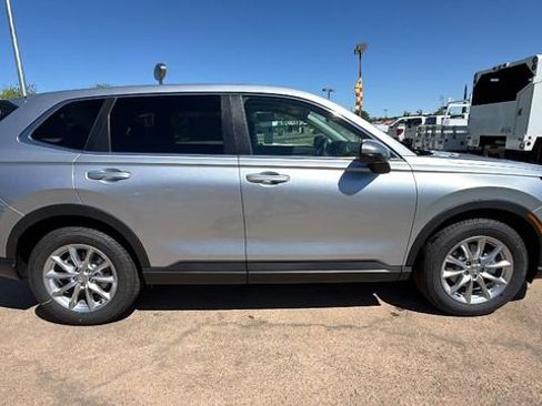 New 2026 Honda CR-V EX image 3