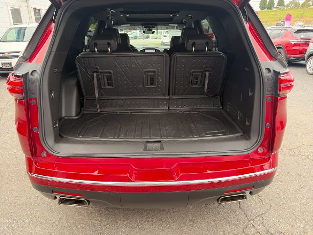 Used 2023 Chevrolet Traverse Premier w/ LPO, Floor Liner Package AWD/4WD image 23
