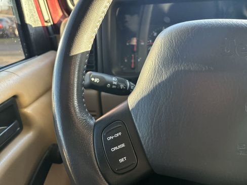 Used 2001 Jeep Wrangler Sahara image 12