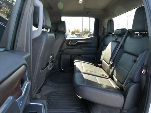 Certified 2023 GMC Sierra 1500 SLT w/ SLT Premium Package image 16