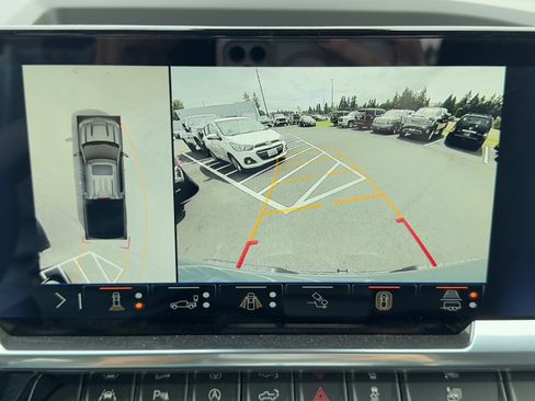 New 2025 Chevrolet Silverado 1500 LT w/ Safety Package image 24