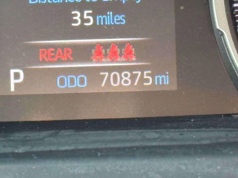 Used 2020 Toyota RAV4 LE image 25