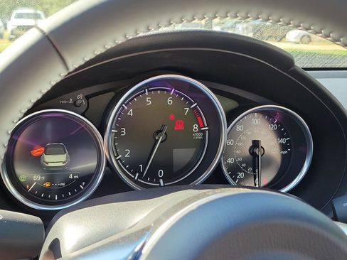 New 2026 MAZDA MX-5 Miata Club w/ Interior Package RWD image 23