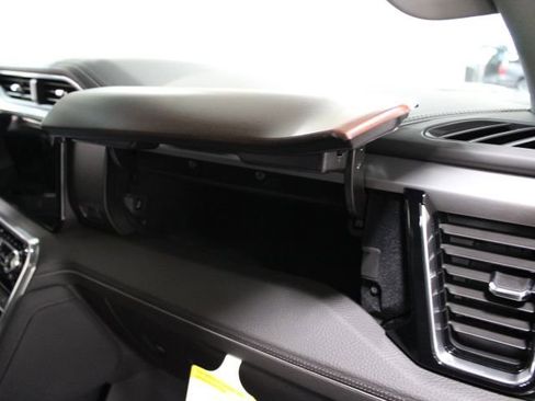 New 2026 GMC Sierra 2500 Denali w/ Denali Reserve Package image 29