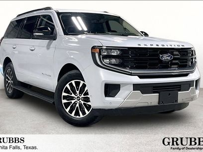 Used 2025 Ford Expedition Platinum