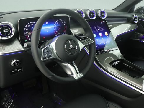 New 2027 Mercedes-Benz GLC 300 image 4