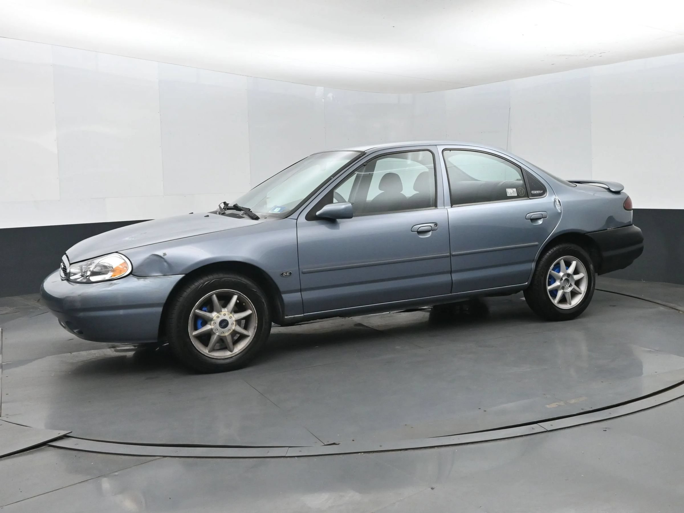 Used 2000 Ford Contour SE FWD image 5