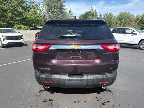 Used 2021 Chevrolet Traverse LT FWD image 7