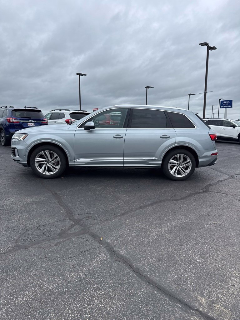Used 2024 Audi Q7 3.0T Premium Plus AWD/4WD image 6