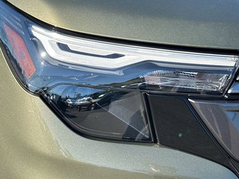 New 2026 Subaru Forester Premium AWD/4WD image 31
