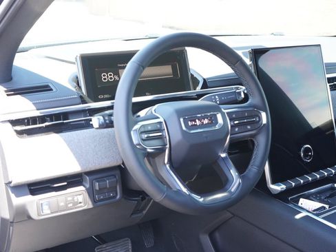 New 2026 GMC Sierra EV Elevation AWD/4WD image 26