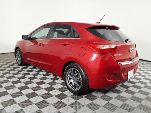 Used 2016 Hyundai Elantra GT FWD image 6