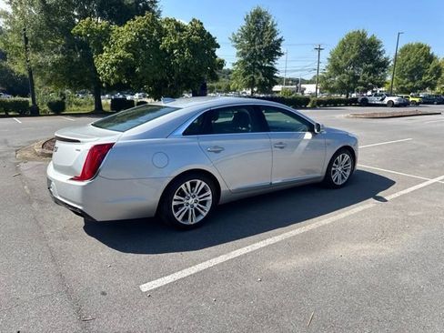 Used 2019 Cadillac XTS Luxury FWD image 43