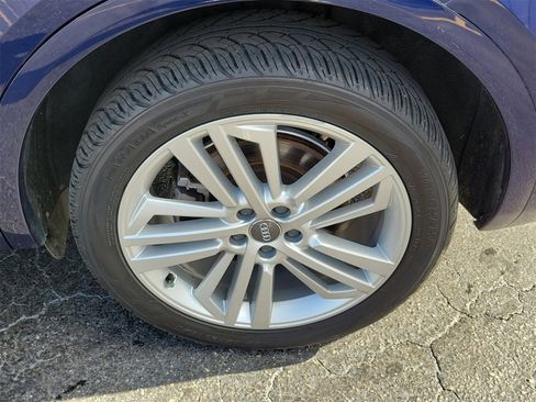 Used 2018 Audi Q5 2.0T Premium Plus w/ Premium Plus Package image 9