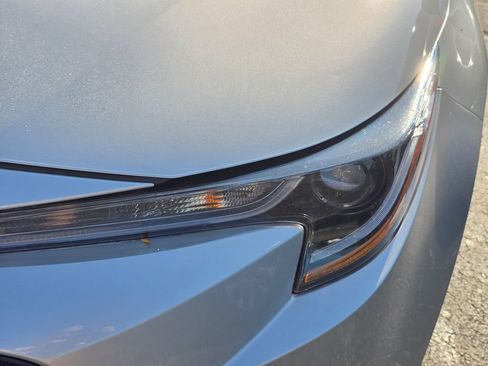 Used 2025 Toyota Corolla LE FWD image 21