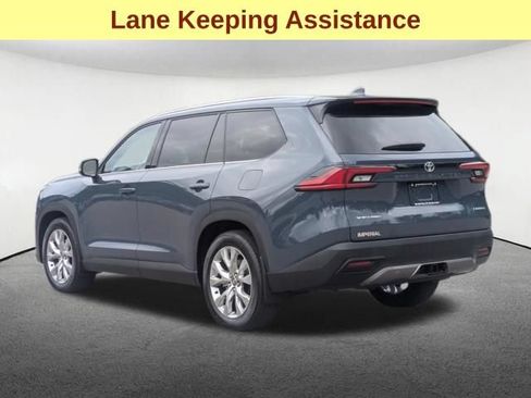 Certified 2026 Toyota Grand Highlander AWD Hybrid image 9