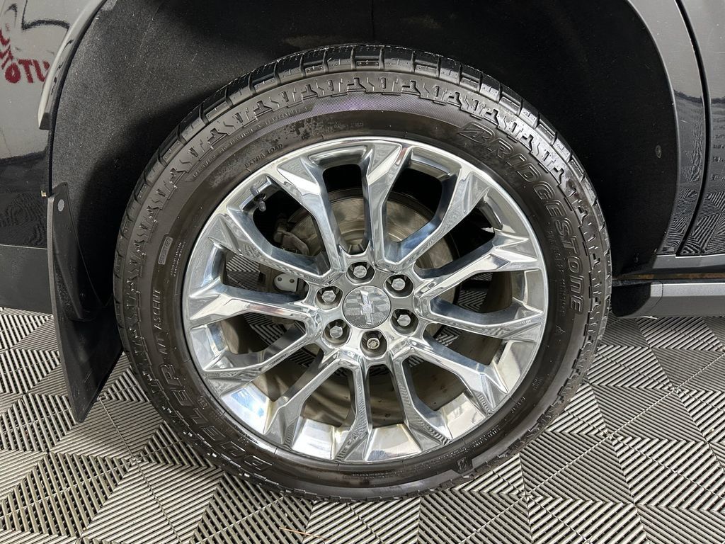 Used 2022 Chevrolet Tahoe High Country AWD/4WD image 13