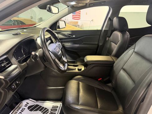 Used 2019 GMC Acadia SLT AWD/4WD image 5