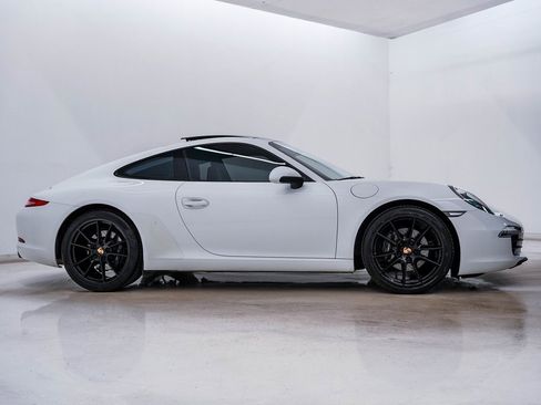 Certified 2015 Porsche 911 Carrera image 9